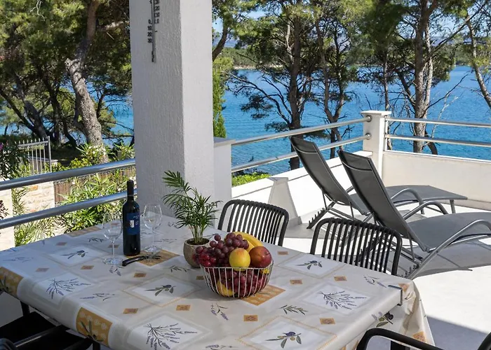 Appartamento Dobronic Jelsa (Hvar)