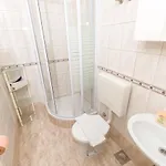 Apartment Dobronic *