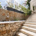 Dobronic Apartment Jelsa (Hvar)