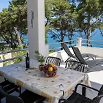 Apartment Dobronic Jelsa (Hvar)