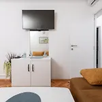 Apartment Dobronic *